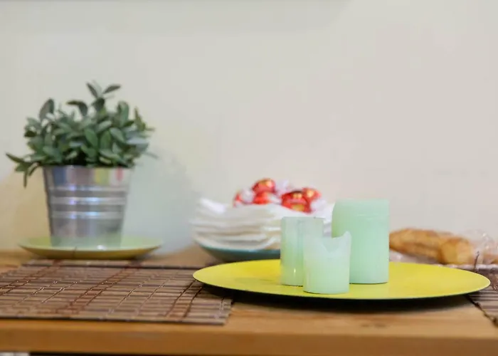 Sunny Apartment *