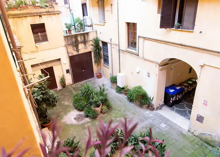 Sunny Apartment Rom